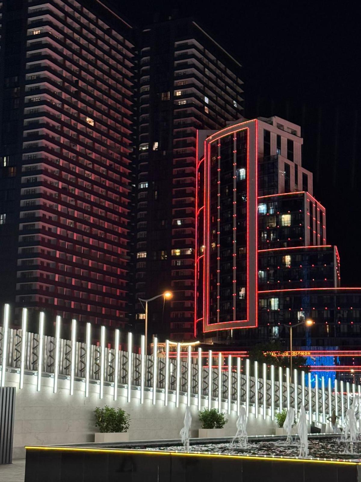 Moonlight Apart-Hotel 巴统 外观 照片
